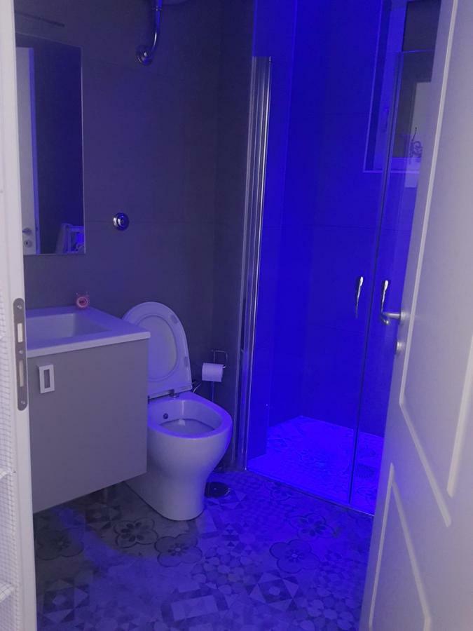 small bedroom vomero's Napoli Eksteriør billede